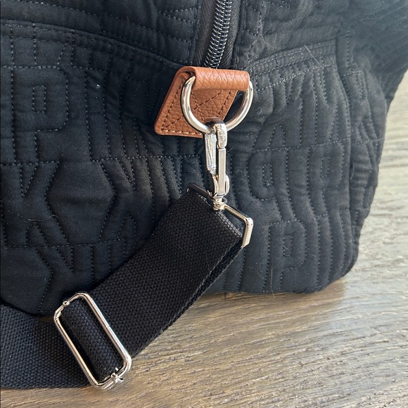 PINK Victoria’s Secret Black Quilted Duffel Bag - Picture 6 of 14